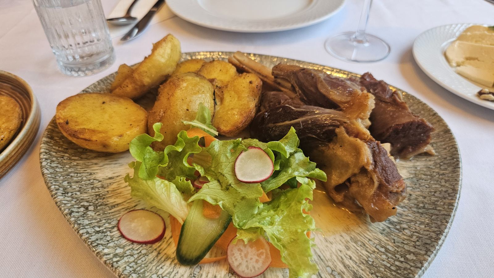 Открытие нового ресторана в Баре